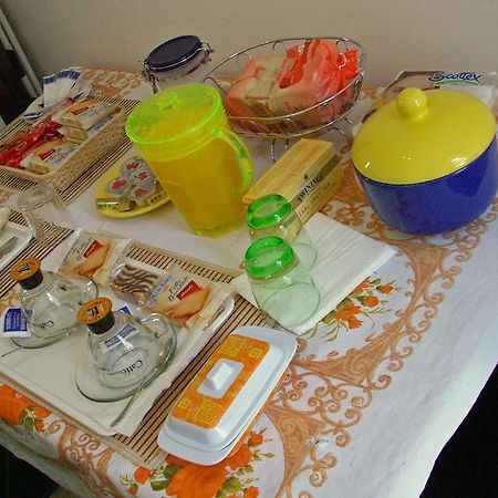 Galilei Guest House Рим Екстериор снимка